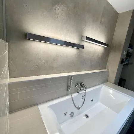 Luxury Family Near Scheveningen Holiday home *